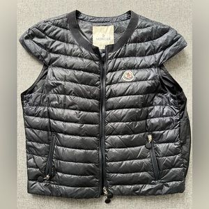 Moncler Puffer Down Vest Dark Blue - Size 2 (US size M)
